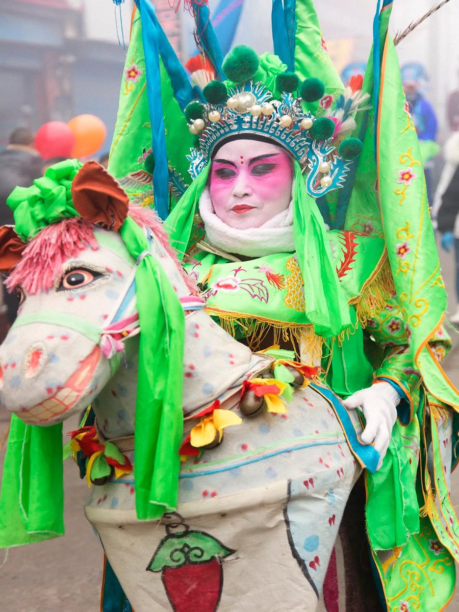 <a href="/yemingphoto/">Charlotte Ming</a> The story of shehuo is a story that's as much about how the modern world is changing traditions as about keeping them alive. <a href="/yemingphoto/">Charlotte Ming</a> talks to Zhang Xiao about his <a href="/aperturefnd/">Aperture</a> <a href="/peabodymuseum/">Peabody Museum</a> photobook, and his fascination into beauty in rural China.  farandnear.substack.com/p/preserving-c…