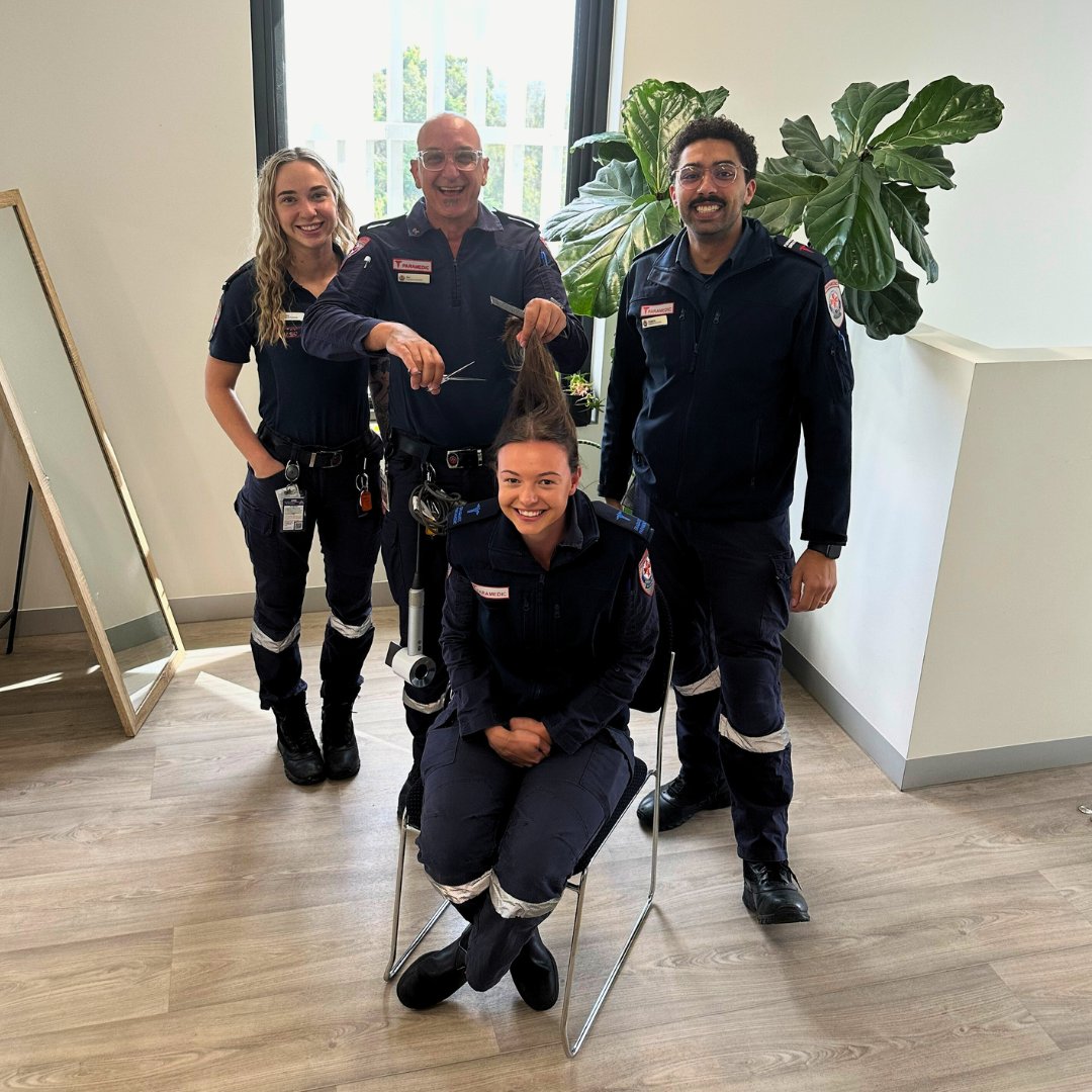 Before joining AV as a paramedic, Salvatore spent 30 years cutting and styling hair across Melbourne. He recently decided to put his skills to good use for a cause that’s close to his heart - raising money and awareness for Amyloidosis. Read more here: bit.ly/3VoO3HB