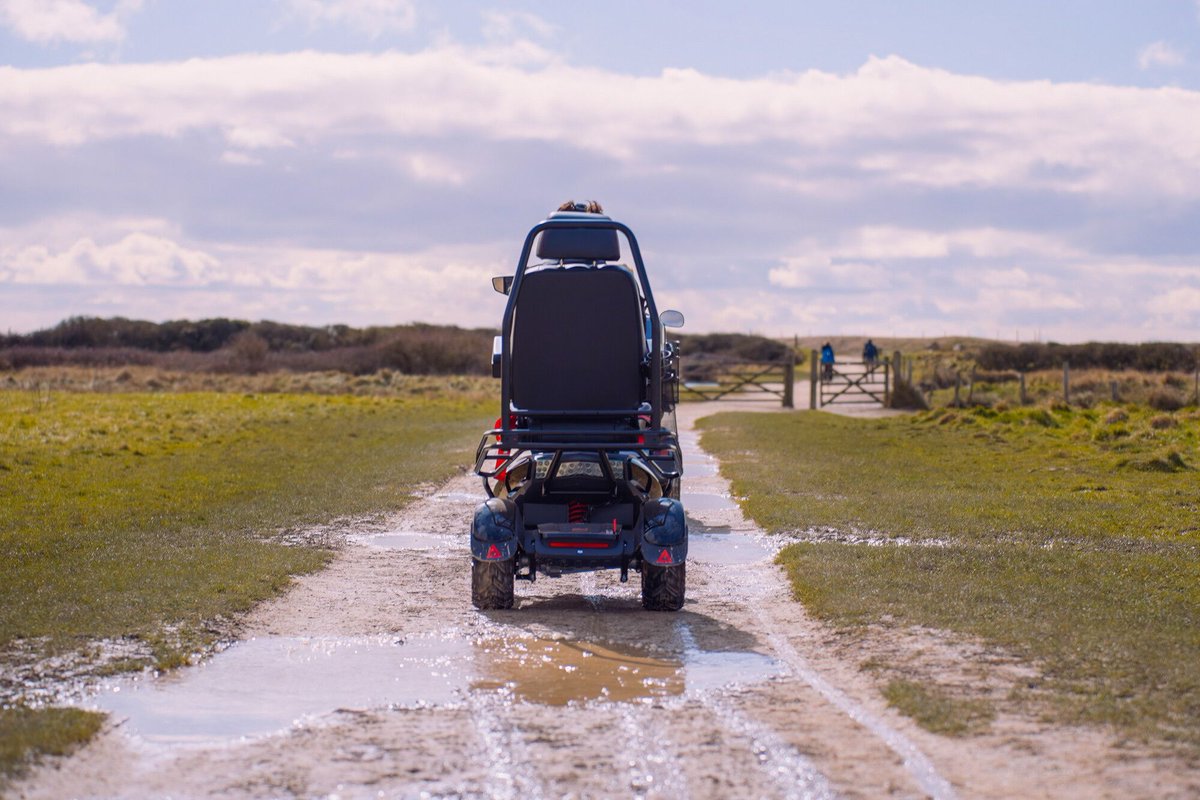 Did you know the National Park has a fleet of mobility scooters available for hire? The scooters are available from @sevensisterscp, Queen Elizabeth Country Park, Hogmoor Inclosure and Cadence Cycle Club in Cocking. Find out more >> buff.ly/3VeXM16