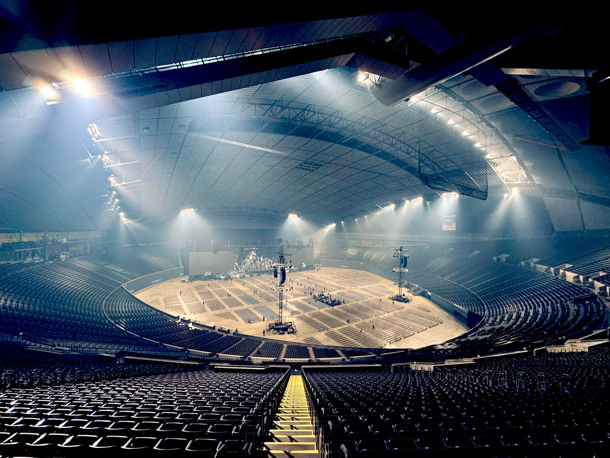 K_and_his_B's tweet photo. でけ〜〜〜たけ〜〜〜

ドームツアー札幌ラスト楽しもな
会場来てくれる人もライブビューイングの人も家で配信楽しんでくれる人も🙌🙌
大大大ぶち上げで頼むぞ〜🔥🔥🔥 https://t.co/6lNjgbXdO6