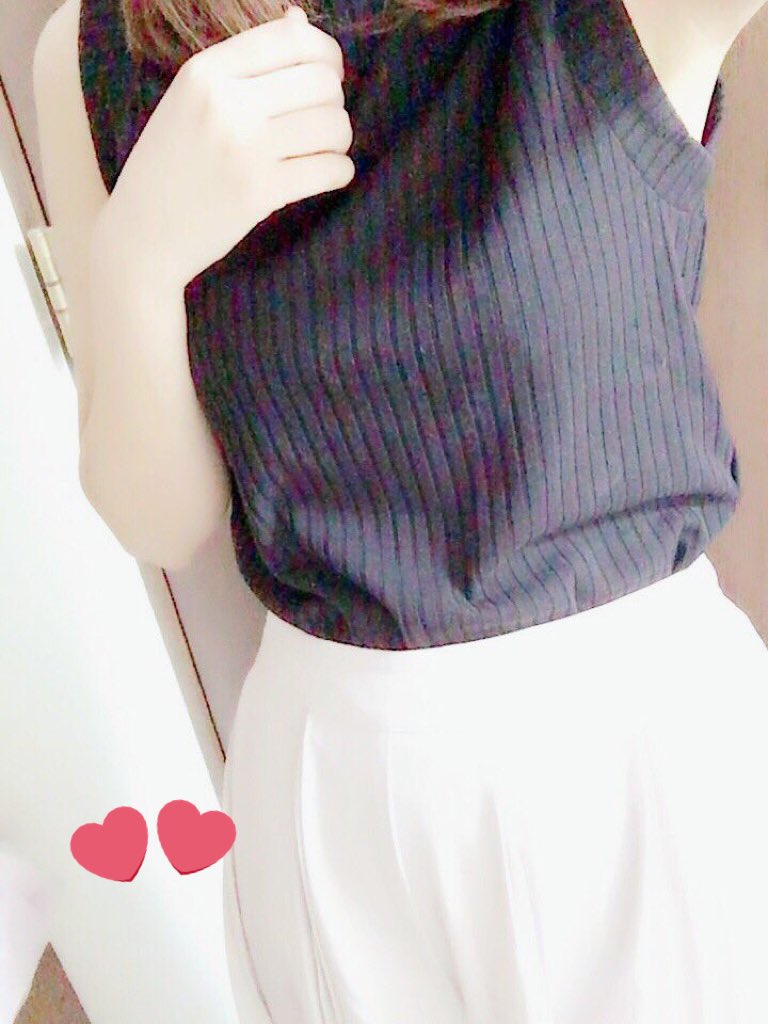 マ ソ凸してたら、なんだかムラ ムラしちゃう❤️

今、ぐっちゅぐちゅです🫰
見て🥰