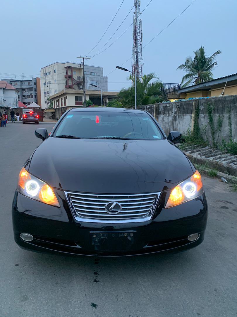 OJAUTODEALS's tweet photo. 2008 Lexus Es350 | Registered | Zero Fixes | Now 6,300,000 Last !!
#ojautodeals #Tyla #Truecaller #Eminem #Argentina #Iheanacho https://t.co/xSlAY12I95