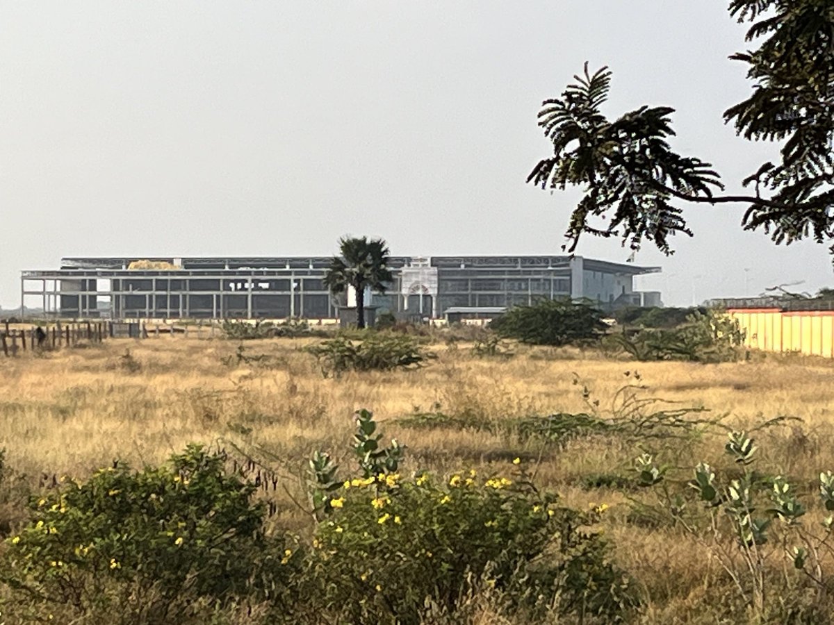 Tuticorin New Terminal Under construction @aaitutairport @vocpa_tuticorin Declare Tuticorin Airport as International Airport and start setup customs facilities @JM_Scindia @AAI_Official @KanimozhiDMK .