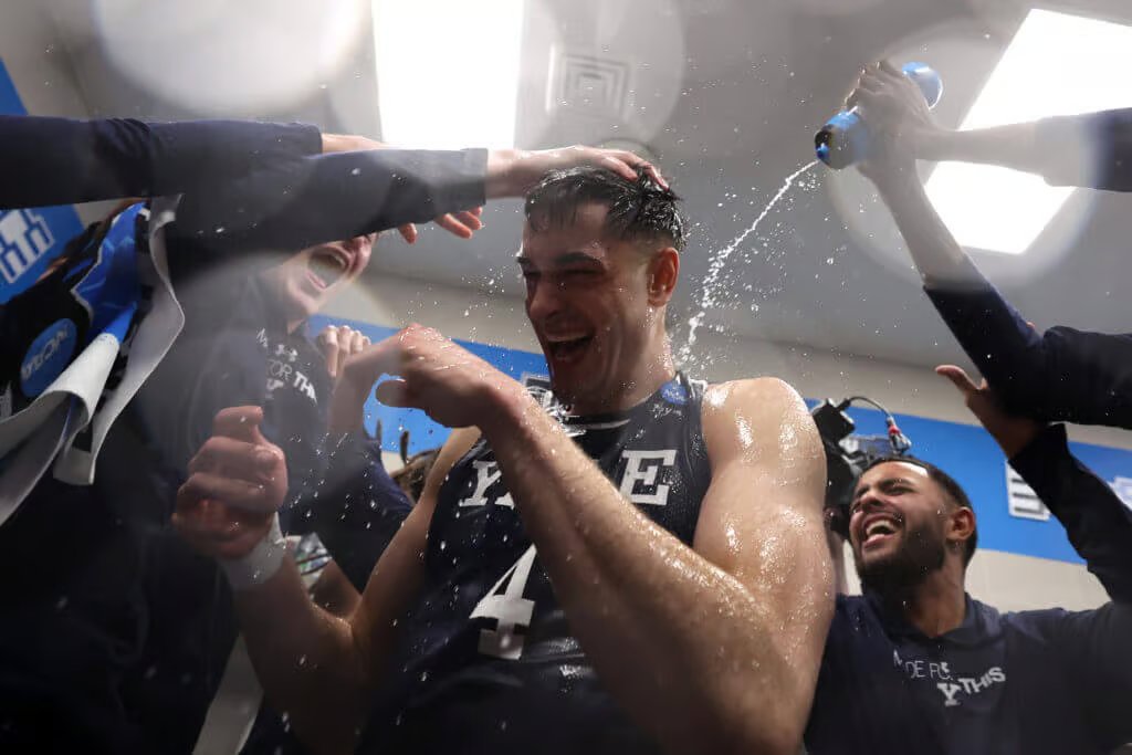 Brian Hamilton (@_brian_hamilton) on Twitter photo "Just ’cause you go to a good school," Chris Dudley, Class of '87 said, "doesn’t mean you can’t hoop.”
Yale 78, Auburn 76. Starring a lefty Greek guard from Naperville.
A result and a revival and an ongoing reckoning.
<a href="/TheAthletic/">The Athletic</a> story from Spokane: theathletic.com/5362886 "Just ’cause you go to a good school," Chris Dudley, Class of '87 said, "doesn’t mean you can’t hoop.”
Yale 78, Auburn 76. Starring a lefty Greek guard from Naperville.
A result and a revival and an ongoing reckoning.
<a href="/TheAthletic/">The Athletic</a> story from Spokane: theathletic.com/5362886