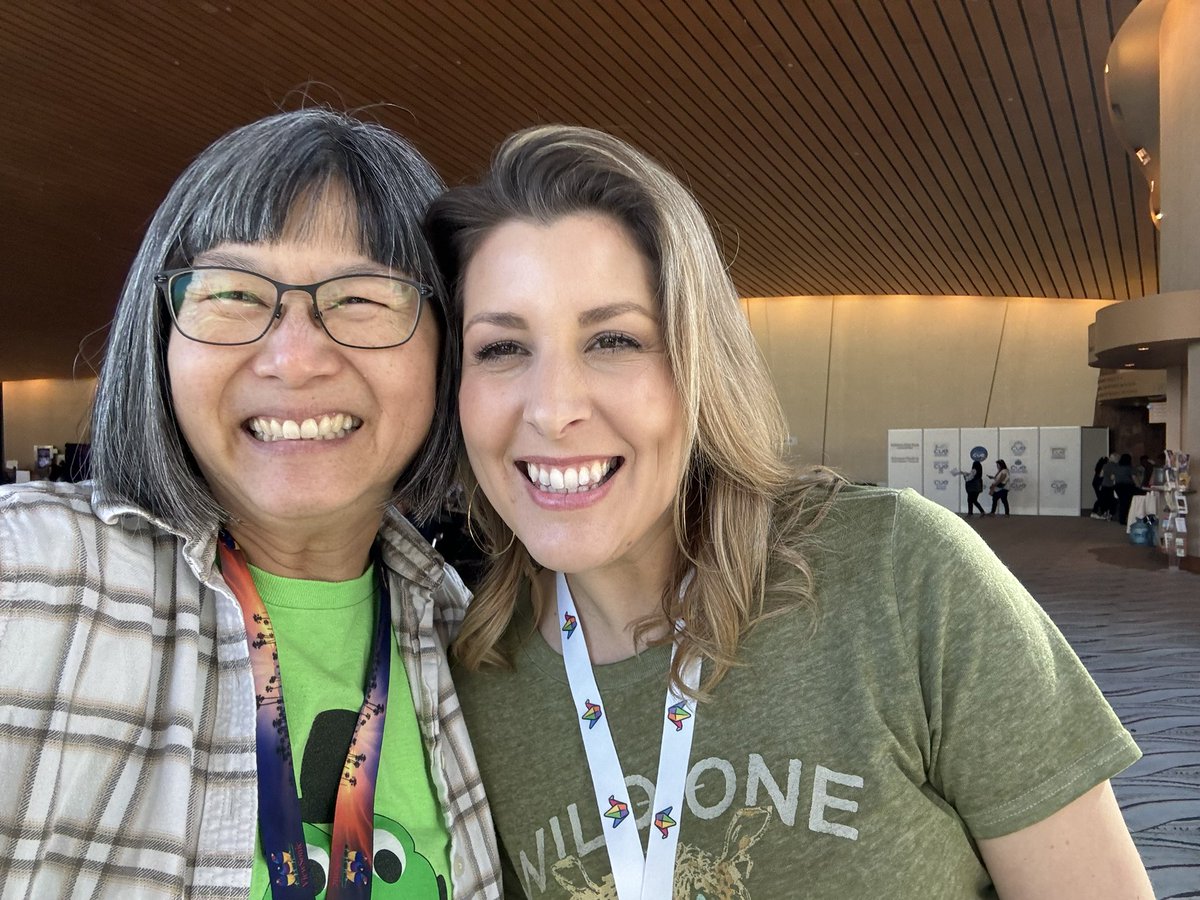 HistoryFrog's tweet photo. @LucyKirchh @historysandoval @goPEEQ @ISTEofficial @BringHistoryTo1 Another awesome day learning with the #CUEmmunity #BetterTogether @lantonha @LaurenReh @portsprogram @CAStateParks #SpringCUE #SpringCUE24 https://t.co/73YgMolVix