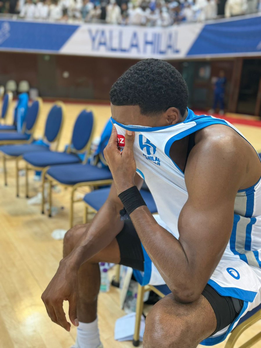 A_ScoTT12's tweet photo. Took so many losses, can’t believe I finally get to win!!🏆💙🏀
This first them who doubted.
#ripmomdukes https://t.co/WItw6mTl2p