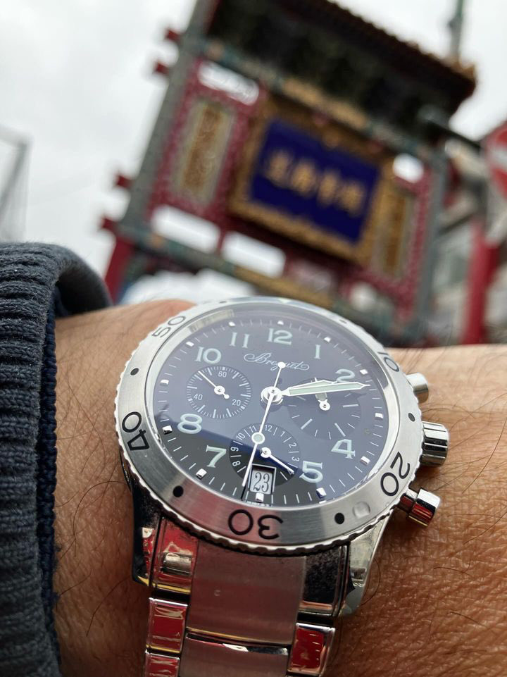 rc30kai's tweet photo. 令和6年3月23日　
雨の土曜日 #横浜中華街 
これからランチ 

本日の時計 
#ブレゲ 
#トランスアトランティック 
#breguet #寶璣 #宝玑 
#typexx #type20 
#ref3820 #lemania 
#breguettype20 #breguettypexx
#transatlantic #transatlantique 
#flybackchronograph 

#腕時計魂 #腕魂 https://t.co/6I90GV4NR8
