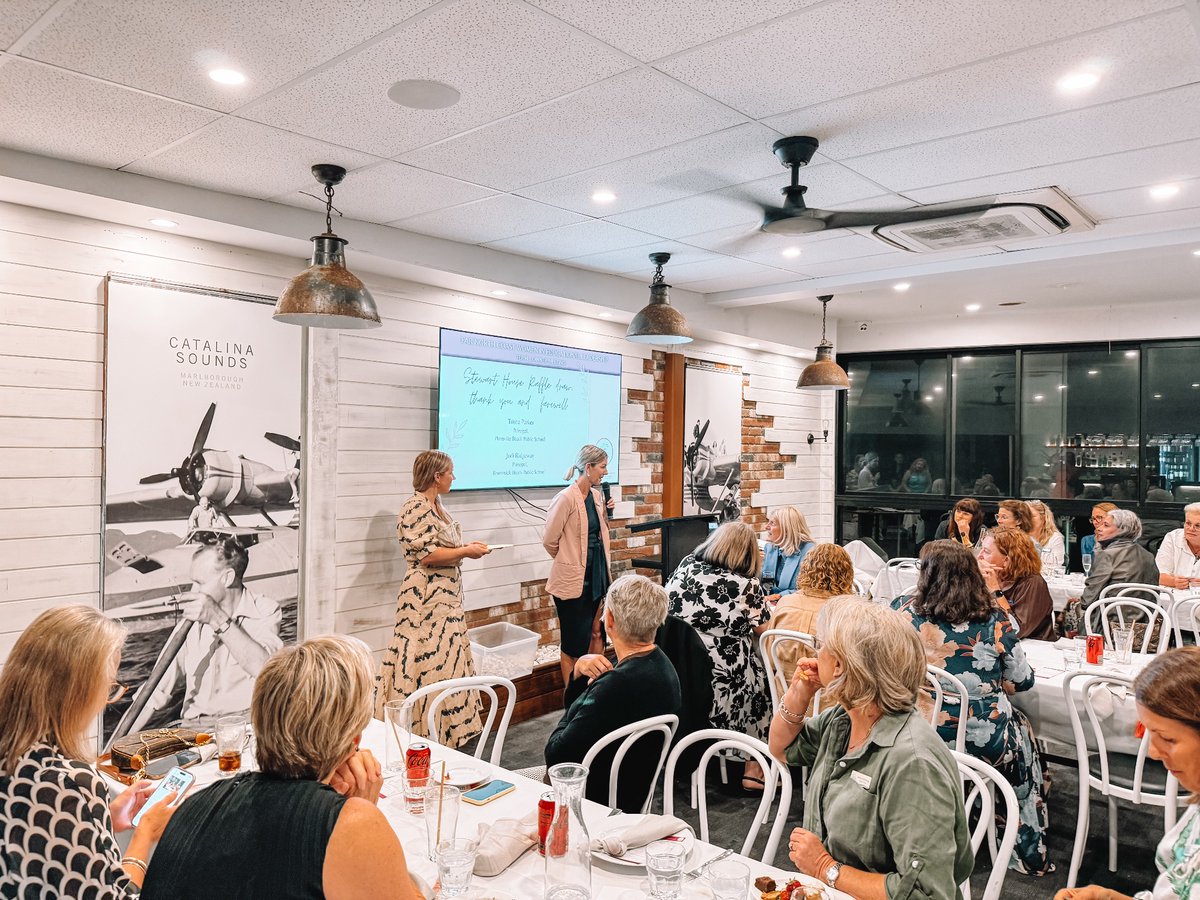 fncwiel's tweet photo. The Women in the Arena 🌷

We had a full house at our second FNCWIEL event and what an incredible atmosphere it was! Women lifting women in more ways than one as stories were shared with such vulnerability and warmth 💜🩷💚 #fncwiel #inthearena https://t.co/kmkW4B82q8
