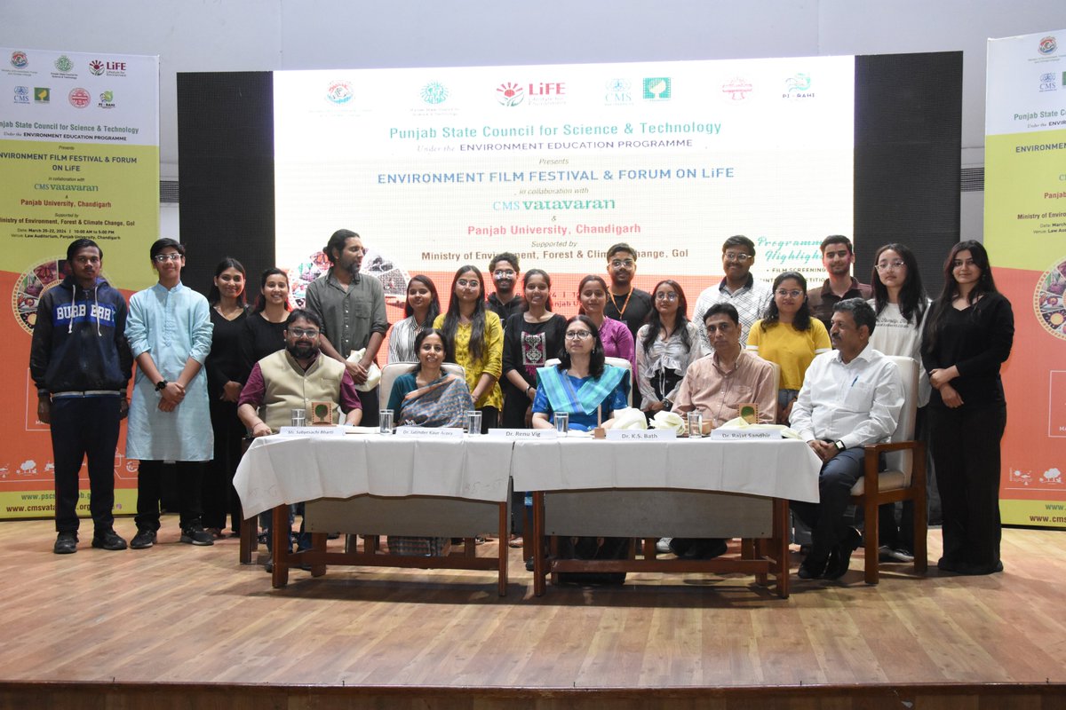 Executive Director @PSCST_GoP @JKAroraEDPSCST & VC @OfficialPU, Prof. Renu Vig presided over the valedictory session marking the culmination of 3 day #EnviromentFilmFestival & #MobileJournalismWorkshop which attracted large no. of participants. @moefcc @cmsvatavaran @KSBathPSCST