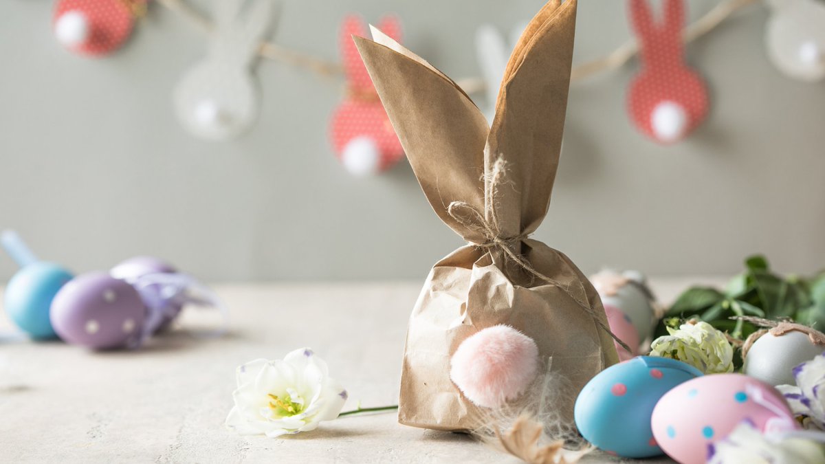 Handpicked Local (@handpickedlocal) on Twitter photo DIY Easter
Crafting and Decorating Ideas to Spruce Up Your Celebrations. From handmade centrepieces to intricately decorated eggs, don't miss our ideas to inspire your Easter crafting endeavours. 
>> handpickedlocal.co.uk/post/diy-easteβ¦
#DIYEaster #EasterCrafts #Handpicked DIY Easter
Crafting and Decorating Ideas to Spruce Up Your Celebrations. From handmade centrepieces to intricately decorated eggs, don't miss our ideas to inspire your Easter crafting endeavours. 
>> handpickedlocal.co.uk/post/diy-easteβ¦
#DIYEaster #EasterCrafts #Handpicked