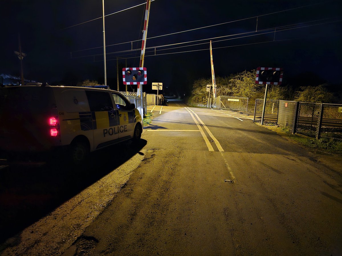 Officers have been out on high-visibility mobile patrol across the area.
Targeting cable theft, trespass, and graffiti hotspots 

If you need us:
📱 #TextBTP on 61016
🛤 Use the Railway Guardian App
☎️ Call BTP - 0800 40 50 40
🚔 Emergency - 999