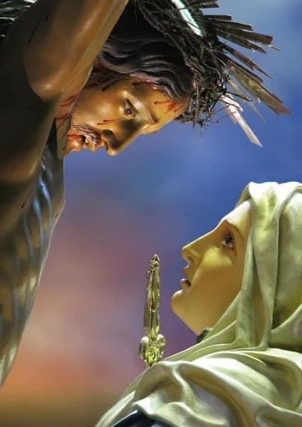 MARÍA MADRE DOLOROSA A LOS PIES DE TU HIJO EN LA CRUZ, INTERCEDE POR NOSOTROS PECADORES.