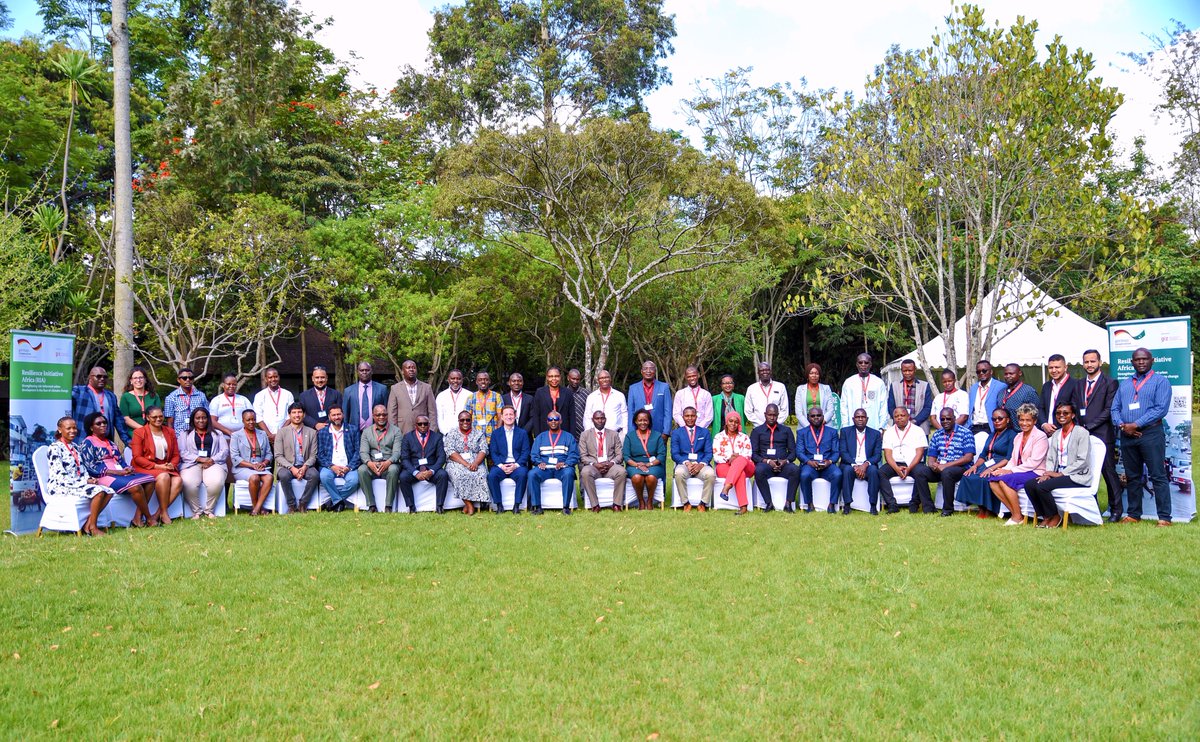 Very crucial in times of #ClimateChange: Disaster Risk Reduction Training for Local Government Champions! Participants from 21 African countries gathered in Nairobi🇰🇪 for a training on urban resilience! Resilient governance is key now! #DRR #DisasterRiskReduction #LNOB