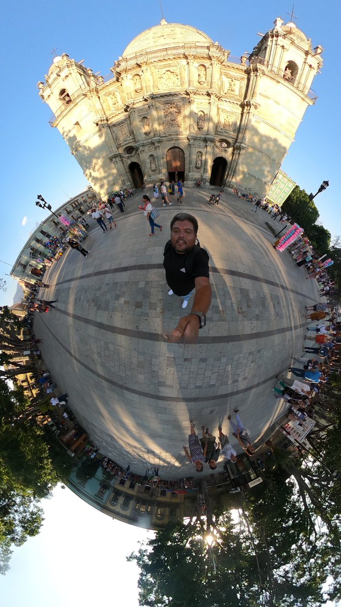 jaircruzarteaga's tweet photo. La mejor ciudad 🫰🏽#Oaxaca #Selfie #GoProMAX #Gopro #Gopro360 #Calenda #CentroHistorico #Zócalo https://t.co/6Xt9pX5BY1