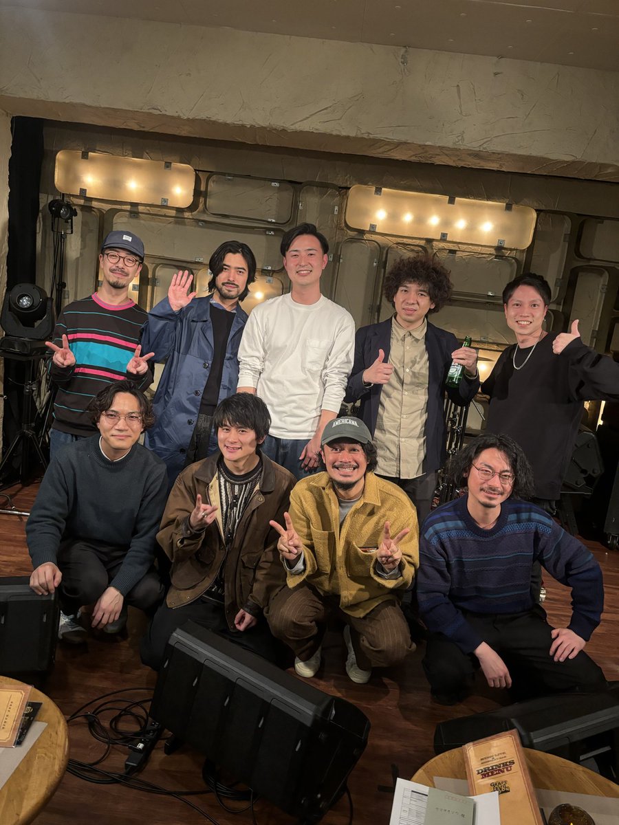 昨日のグレープフルーツムーン、ERWIT初バンドセットにお越しくださった皆様ありがとうございました〜(^^)

これからバンドセットでのライブを増やしていけたらと考えてますので今回来れなかった人もまた遊びに来てください〜！

2024.03.22