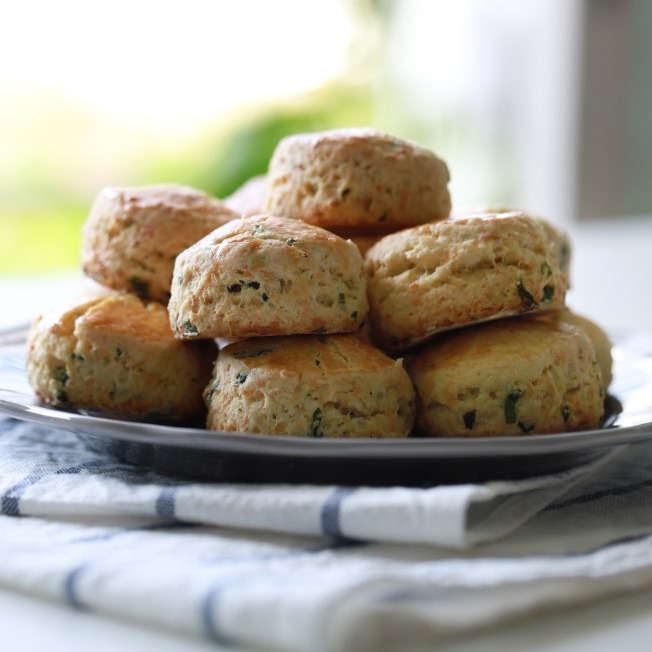 Would you eat savoury scones for breakfast? We've been enjoying these as a weekend treat, served warm with generous amounts of our Wyke Farms farmhouse butter. If you've not tried it yet, you are in for a treat! Recipe: wykefarms.com/recipes/2301/ #recipes #food #cheese #cheddar