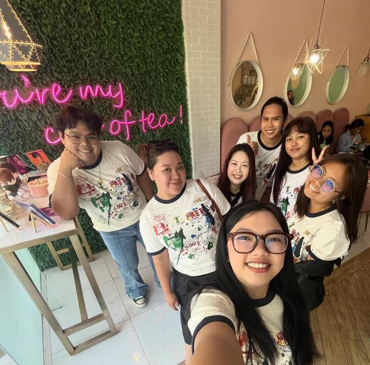 treasurephcebu's tweet photo. 2024 TREASURE's Junghwan & Jihoon Birthday Cafe Event in Cebu
✩♬⋆⁺₊ 𝒔𝒉𝒐𝒘 𝒎𝒆 𝒚𝒐𝒖𝒓 𝙈𝔒𝙑𝐄 ₊⁺⋆♬✩
outfit check 🤭 iykyk
#showmeyourMOVE
#TREASURE #트레저
#소정환 #SOJUNGHWAN
#지훈 #JIHOON
#TPHCEBUevents
@treasuremembers https://t.co/00Ujm8DSJZ