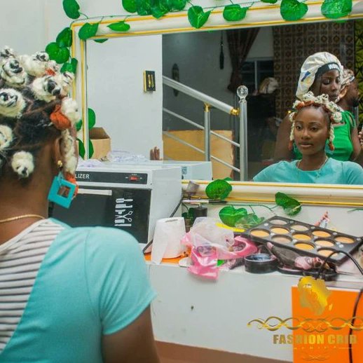 View_Bayelsa's tweet photo. Ijaw girl! CEO Satisfaction Braids!, our very own @DoubraNapoleon creating magic with her fingers @ #FashionCribAfrica
That is why we all #TEAMSATISFACTION 💖❤️🙏
DSTV-369, GOTV-125, Startimes-104
kindly retweet 🙏❤️
#FashioncribAfrica
#SupportDoubraNapoleon https://t.co/lnagjpiBvf