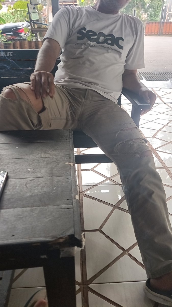CarokoEko's tweet photo. Selalu menggoda ku https://t.co/RXrAi03YqO