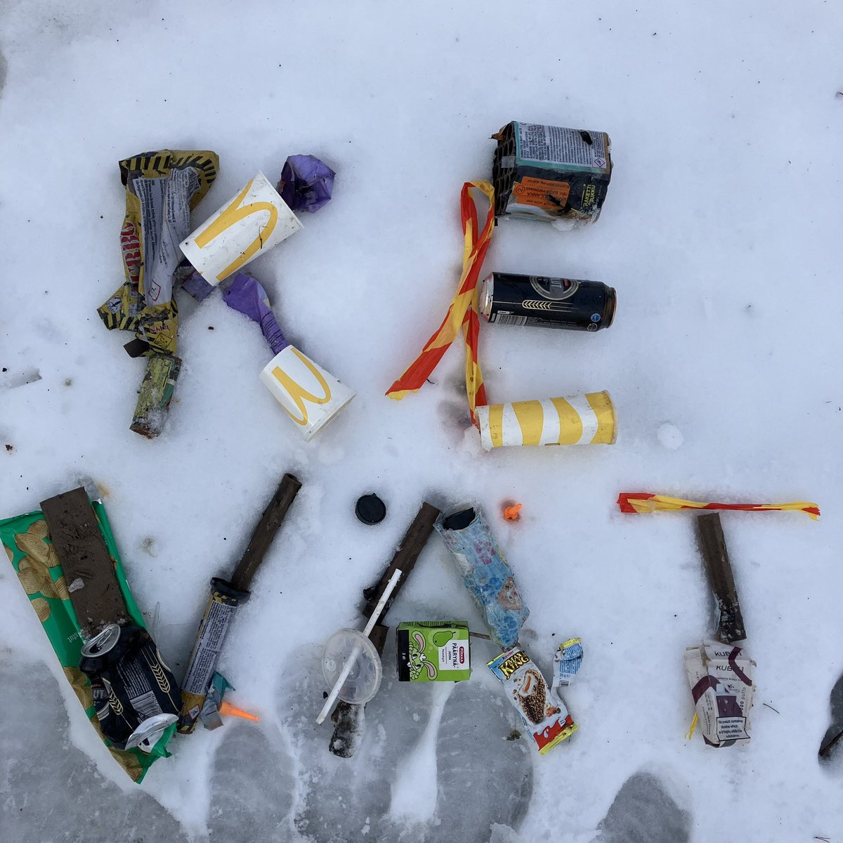 kaisupaulanto's tweet image. On siis kevät.. #plogging #ploggingrun #spogomi #juoksulenkki