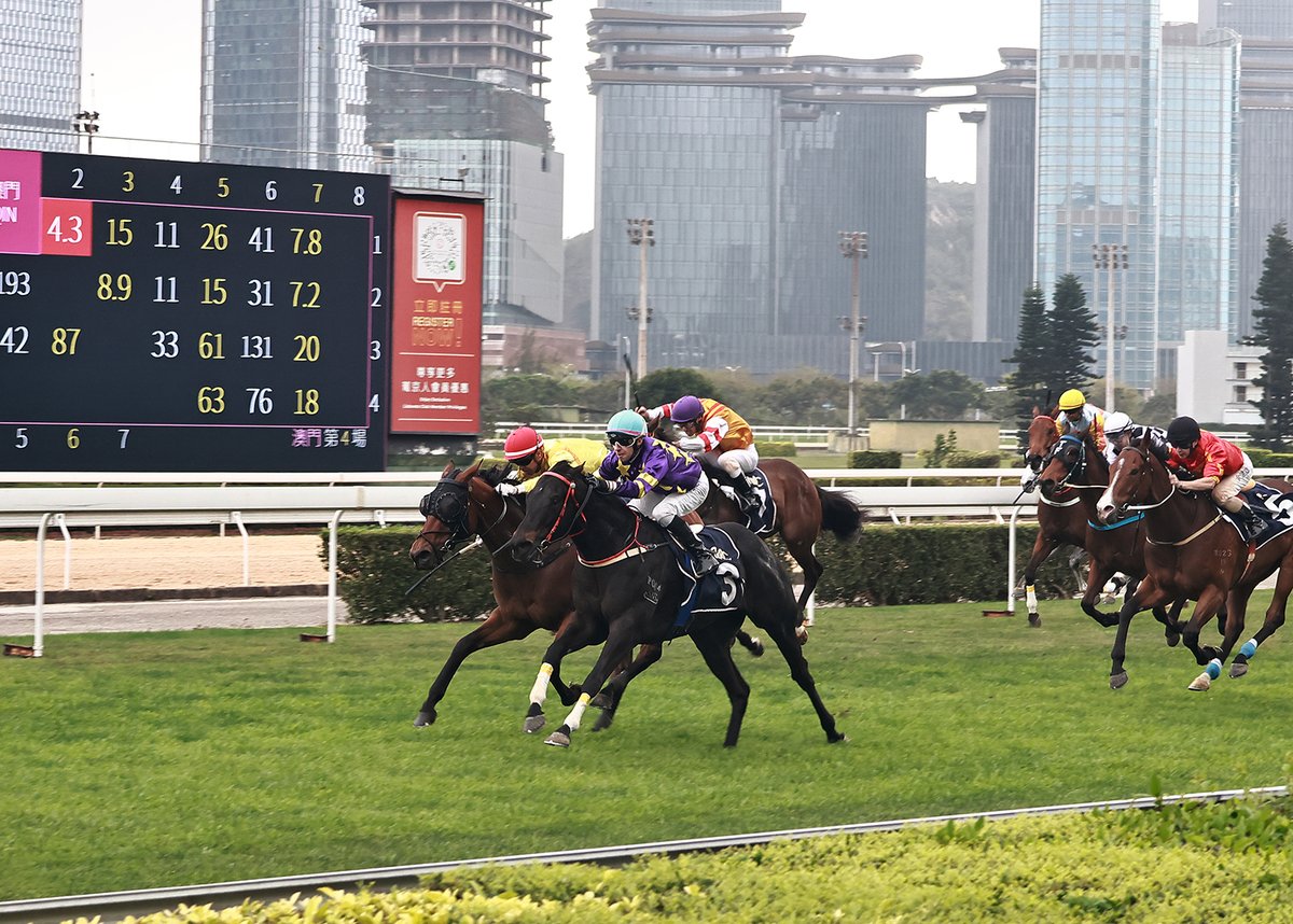 Macau Jockey Club tweet media