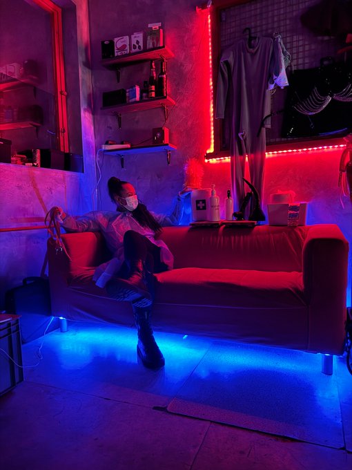 Madam Cobra https://t.co/A0dAJ8oecA<a href="/tag/modellife"class="tags"><span>#modellife</span></a><a href="/tag/artgallery"class="tags"><span>#artgallery</span></a><a href="/tag/tattoogirl"class="tags"><span>#tattoogirl</span></a><a href="/tag/onlyfansmodel"class="tags"><span>#onlyfansmodel</span></a>