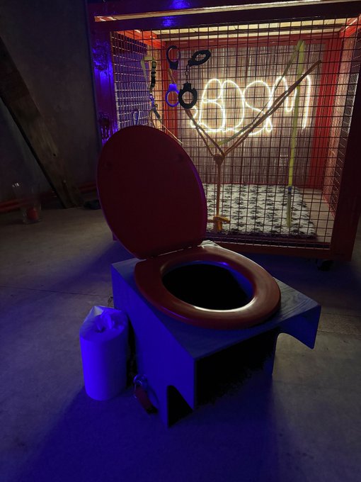 Toalet practic https://t.co/yudp8liYI3<a href="/tag/modellife"class="tags"><span>#modellife</span></a><a href="/tag/artgallery"class="tags"><span>#artgallery</span></a><a href="/tag/tattoogirl"class="tags"><span>#tattoogirl</span></a><a href="/tag/onlyfansmodel"class="tags"><span>#onlyfansmodel</span></a>