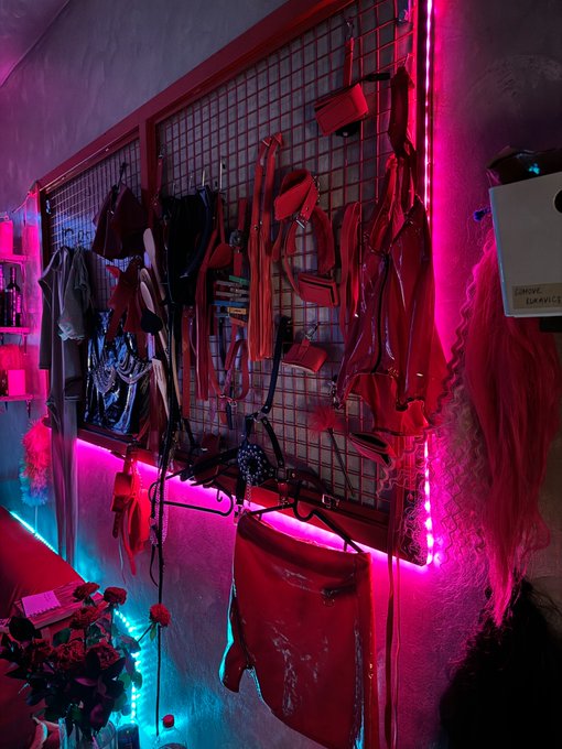 New reality studio Rowan https://t.co/OLsjrHkPvu<a href="/tag/bdsm"class="tags"><span>#bdsm</span></a><a href="/tag/footfetish"class="tags"><span>#footfetish</span></a><a href="/tag/fetish"class="tags"><span>#fetish</span></a><a href="/tag/domina"class="tags"><span>#domina</span></a><a href="/tag/slave"class="tags"><span>#slave</span></a><a href="/tag/erotic"class="tags"><span>#erotic</span></a>