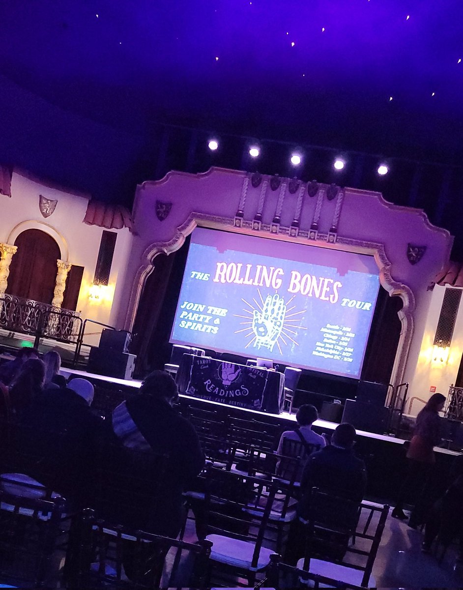 jstanotheraries's tweet photo. Had the most amazing time getting to see my fav podcasters live! Can't recommend seeing them on this tour enough. Thanks @JoinThePartyPod and @SpiritsPodcast  for the laughs 💚 https://t.co/4d9WxYHha9