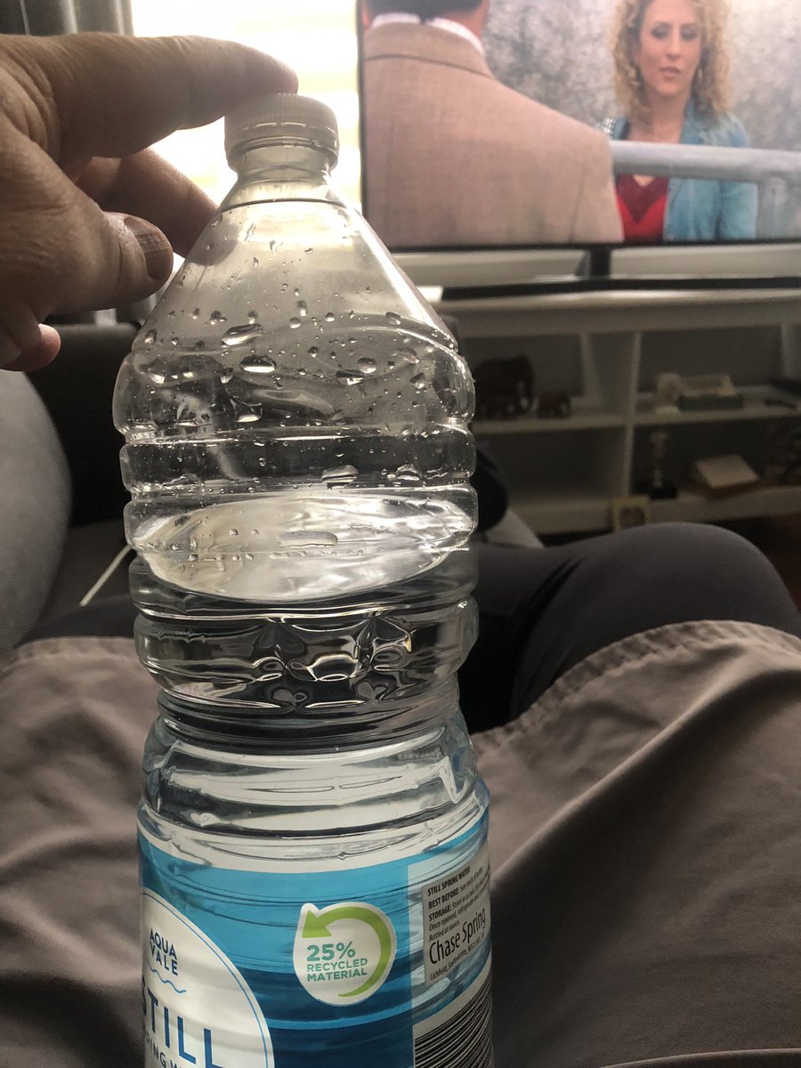 Water 2 litres now 🤩 what are you drinking ? Monk still on 🙈 #monk #drinkwater