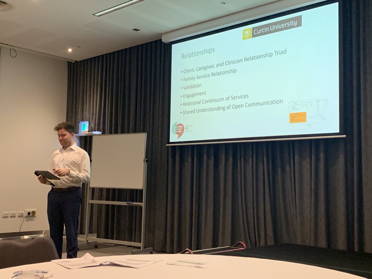 ⁦<a href="/RobertPWells/">Robert Wells</a>⁩ closing out the #DSFConf after ⁦<a href="/EmilyMayJackson/">Emily M Jackson SLP</a>⁩ and I talked about the ⁦<a href="/Engage_DLD/">Engage with Developmental Language Disorder</a>⁩ project