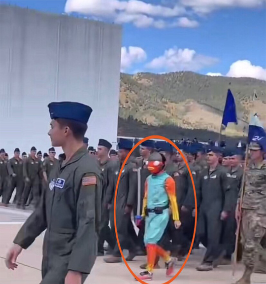 Alright who let <a href="/ItzzReeses/">ItzzReeses</a> back on the team???