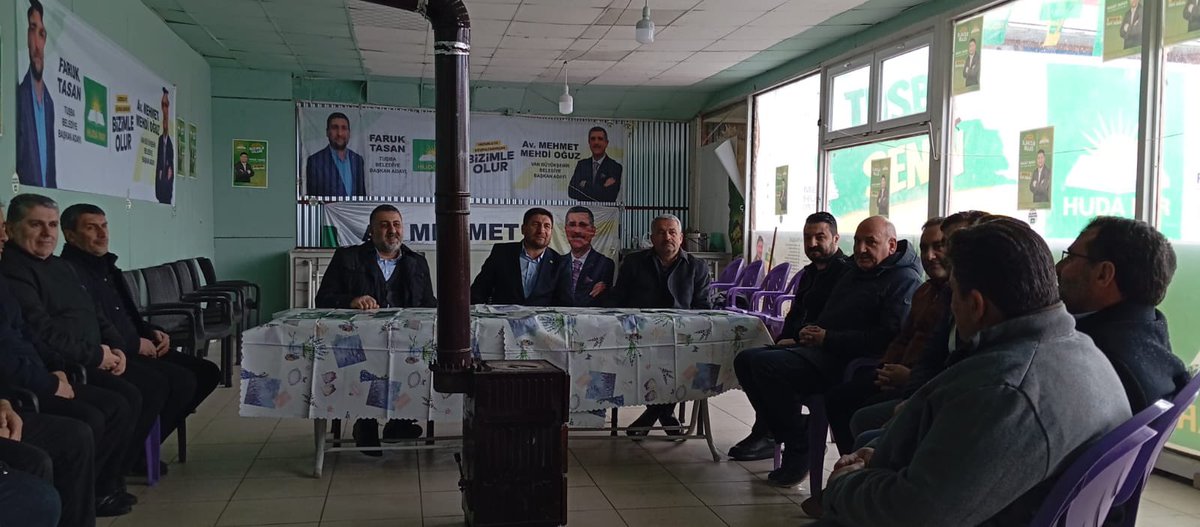 faruk_tasan's tweet photo. Evimizde bizleri ziyarete gelen @MUSIADVAN 'a çok teşekkür ederiz. Memnuniyet verici bu ziyaret şahsımı onore etmiştir. Nazik ziyaretleri için sn @ErtugrulBalibay ve yönetimine çok teşekkür ederim. #BuSeferHÜDAPAR #BizimleOlur https://t.co/i7Iwh1GZWb