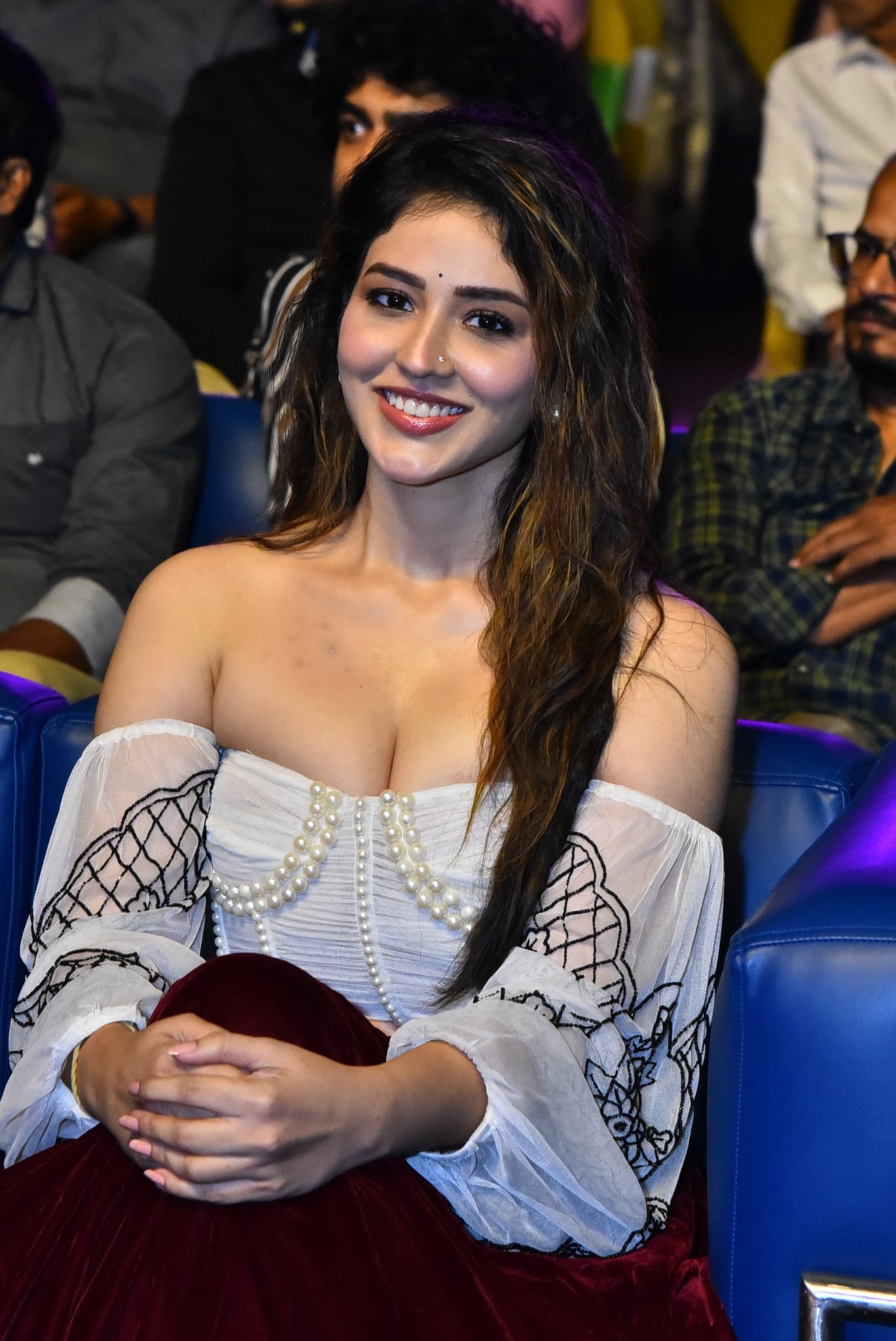 GJW-chFWAAANOo2?format=jpg&name=large