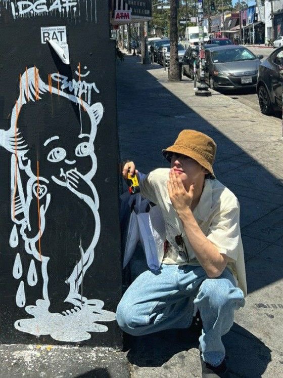 lowfazed's tweet image. 