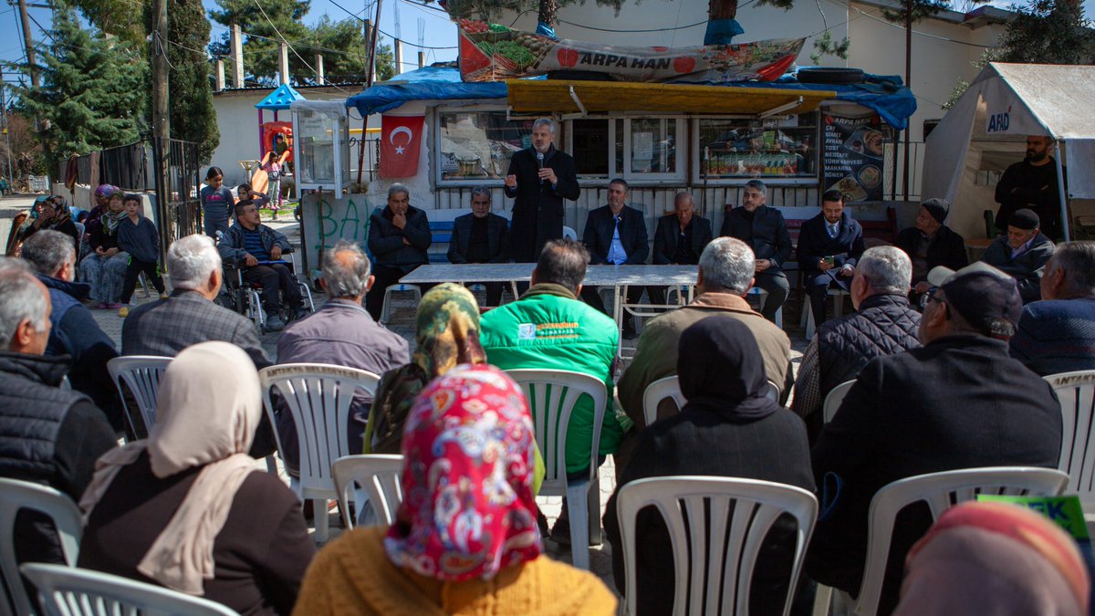 mehmetonturktr's tweet photo. 31 Mart’ın kaybedeni bu şehir için elini taşın altına koymayan, en zor zamanlarda Hatay’ı yalnız bırakanlar olacak...

Biz gönülleri kazanmaya, milletimize hizmete talip olduk. Yepyeni bir Hatay’ın ilk günü sandıkta başlayacak...

📍Arpahan Mahallesi https://t.co/WeAgKOMzu6