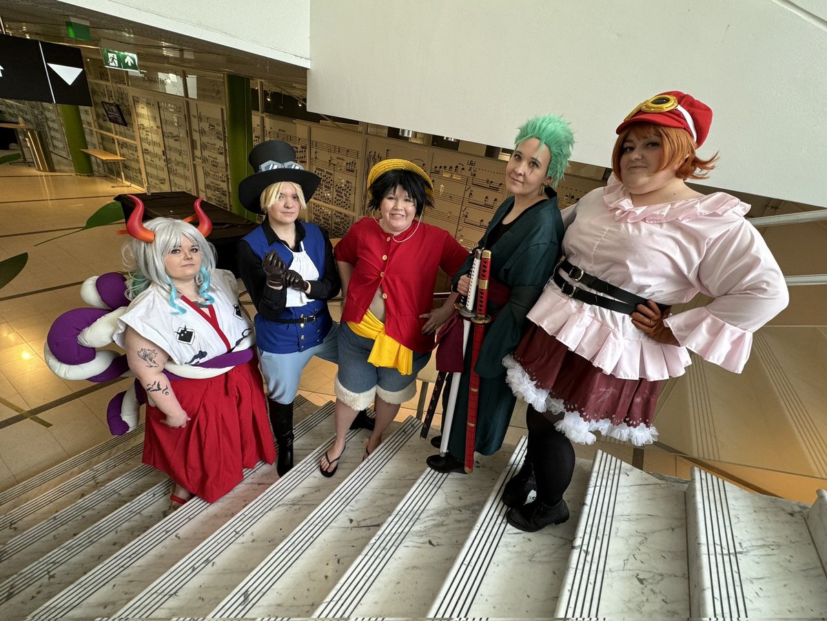 sudenlapsi's tweet photo. Puolessa välissä mennään ja tähän asti on ollu ihan huippupäivä!! Vielä jatkuu kunhan ruokakoomasta selviää 😌💕 https://t.co/6NOoWmpcmx