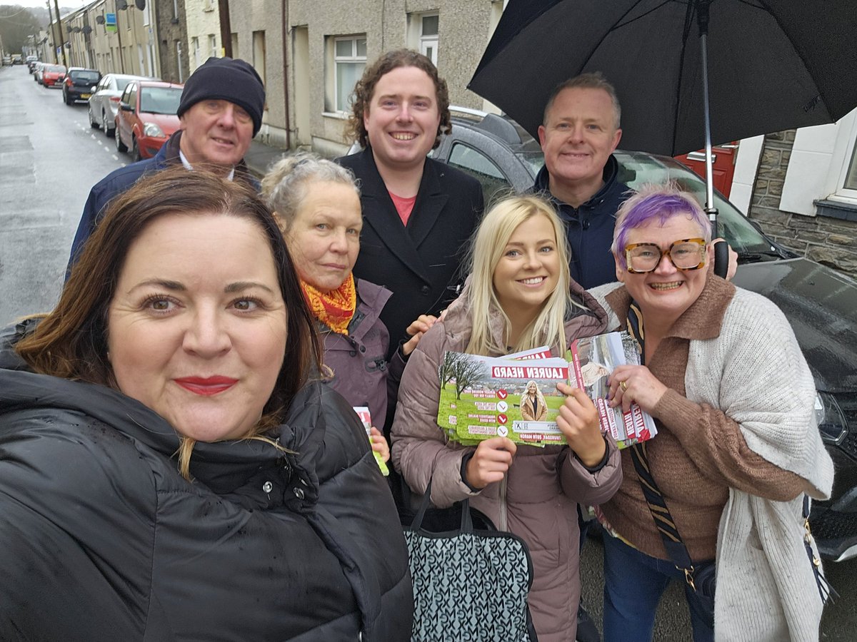 NeathSwanseaEastCLP (@neathswanseast) on Twitter photo Get out and vote this Thursday 28th March, for our fantastic Labour Canididate Lauren Heard!
Great interaction on the doorstep this morning!!
<a href="/Jeremy_Miles/">Jeremy Miles</a>
<a href="/carolynharris24/">Carolyn Harris</a>
<a href="/Cllrleannejones/">Councillor Leanne Jones</a> Get out and vote this Thursday 28th March, for our fantastic Labour Canididate Lauren Heard!
Great interaction on the doorstep this morning!!
<a href="/Jeremy_Miles/">Jeremy Miles</a>
<a href="/carolynharris24/">Carolyn Harris</a>
<a href="/Cllrleannejones/">Councillor Leanne Jones</a>