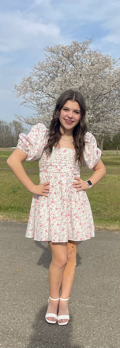 LCsFreeLibrary's tweet image. On Thursday night LC was inducted into the Meridianville Middle School’s Chapter of the National Junior Honor Society. She received notification of pre-admission in December. We are beyond proud of her and her dedication to academics, GEMS, Best Buddies, dance, and her community!