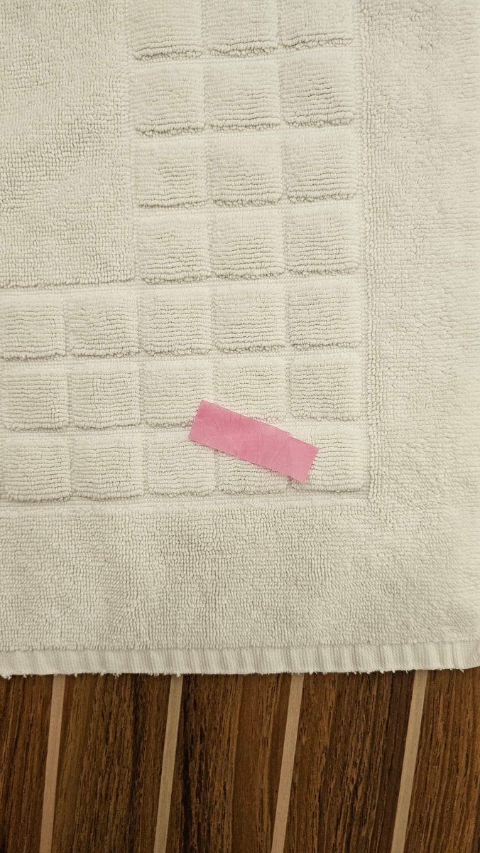 rob_browett's tweet photo. @SarahMillican75 Guess what this is on a genuine Ibis hotel bath mat cos that's where we stayed last night after the show? 🤣🤣 https://t.co/2zNhpmnS7c