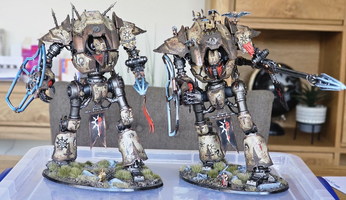 Chaos Knight Lancer 2 nearing completion. Absolutley love the model &amp; army very much. Looking to bring him &amp; the original to WHW Throne of Skulls Doubles in a few weeks with <a href="/EATBATSmitzy/">MITZY</a>. If you haven't been <a href="/Stevewren/">Steve Wren</a> &amp; team run a fantastic event. Can't wait! #howmuchtankshock