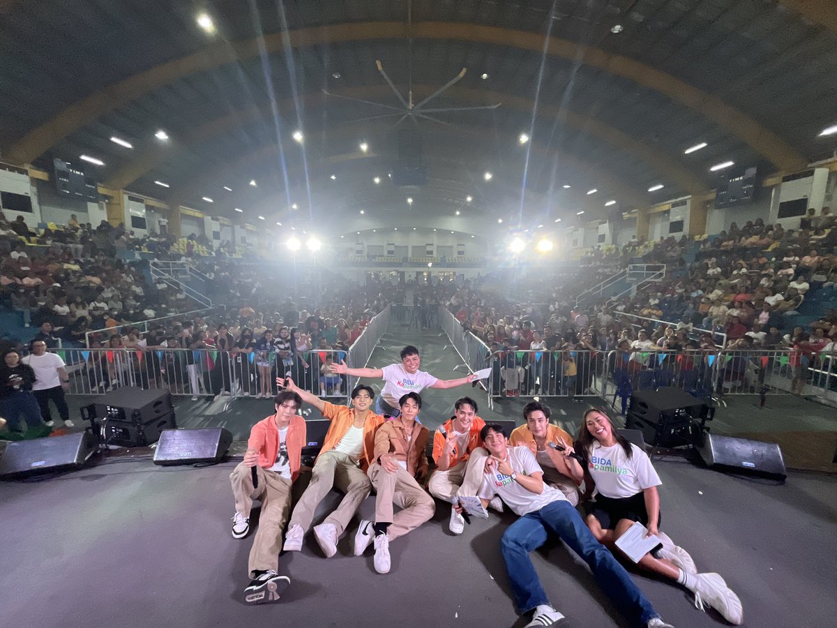 Bulaca-mazing🤩 Enjoy na enjoy kaming mapasaya kayo, mga Bulakenyo! Maraming, maraming salamat!

BGYO BIDA SA BULACAN
#BGYO #BidaKapamilya
