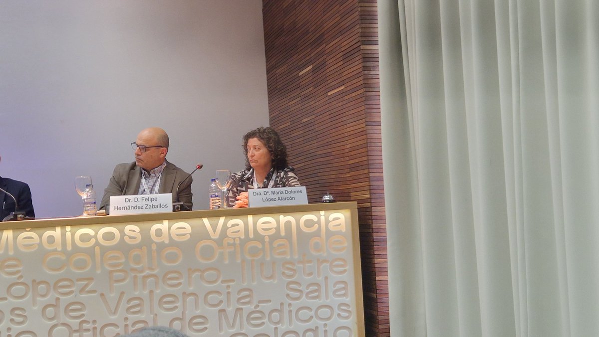EliGallach's tweet photo. La Dra Lopez Alarcon establece los criterios basados en la evidencia para el implante de bomba de ziconotide. @Sedolor @barnadolor https://t.co/8VtCKqF7Ly