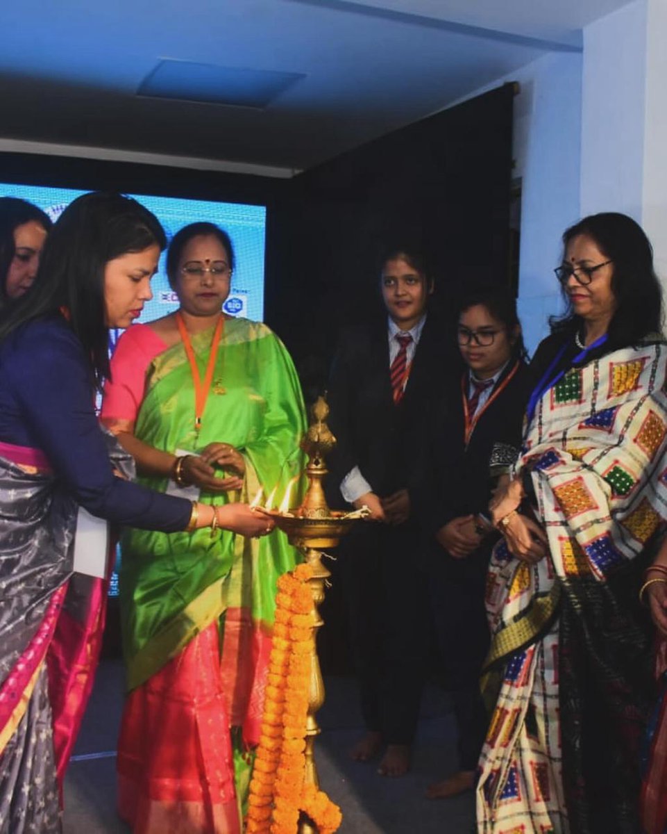 Became the guest of honour for the Bharat Parivaar foundation .Thank you, Sonali Mohapatra, and the entire team for the invitation . Congrats to all the Awardees and wonderful speakers for different topics related to women issues to celebrate #InternationalWomensDay2024 #month
