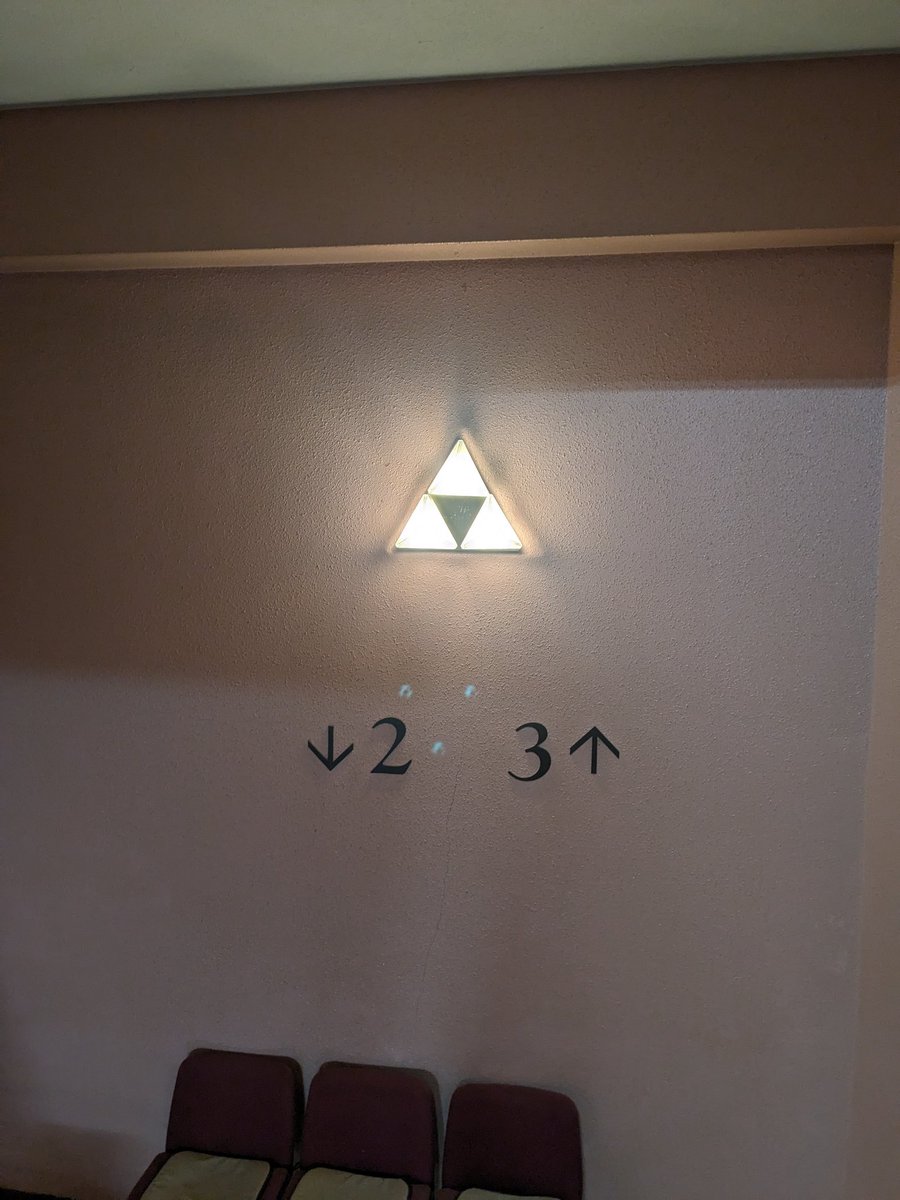 本名太郎 tweet media
