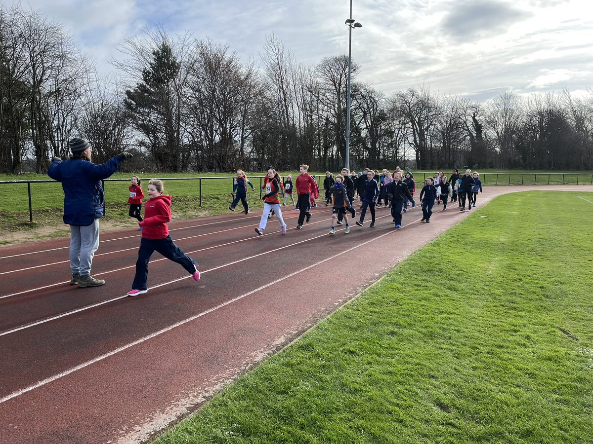HarmenyAC's tweet image. We declare the Saughton track &amp;amp; field season OPEN!  #supersaturday @scotathletics