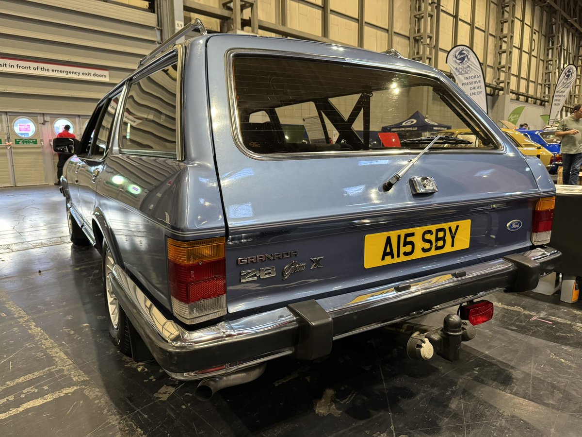 Flâneur - Automotive & Architecture Delights tweet media