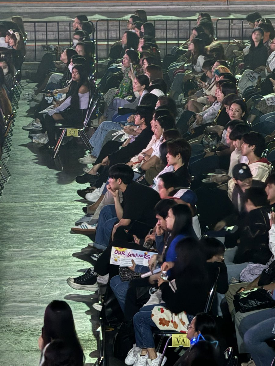 bbbytoeyyy's tweet photo. ไอจิ๋วตั้งใจดูมาก https://t.co/4UOQ0yk6F2