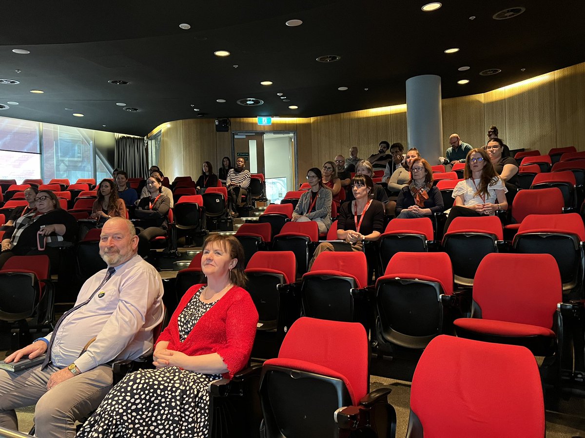 CantyAlison's tweet image. Such a wonderful few days making memories and collecting stories in Hobart with dementia advocates Kevin and Helena Quaid @KevinQuaid3 @MuthoniGichu @WickingDementia @GBHI_Fellows
