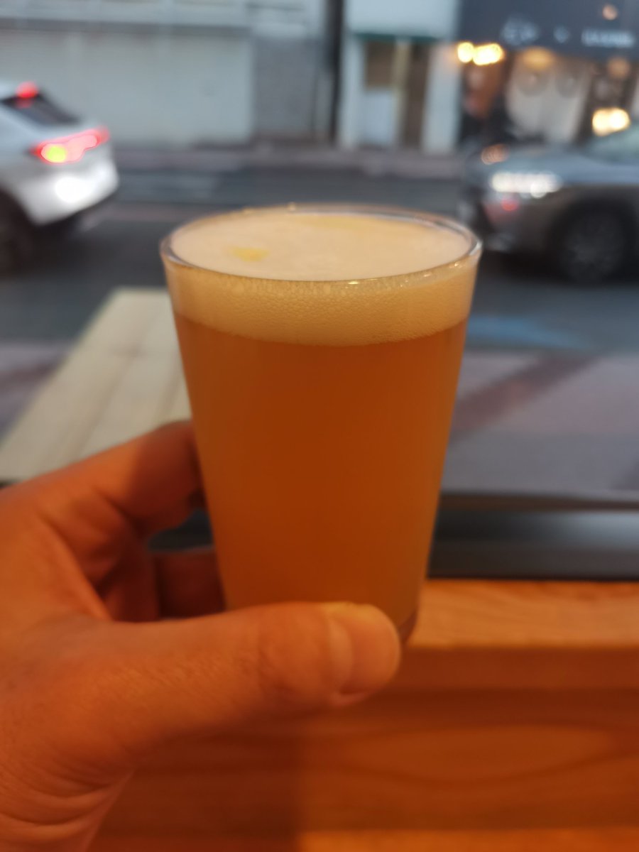 nondasake's tweet photo. #revisions #pourdecisions #hazytipa #beer 
🤩🤩🤩 https://t.co/1YLXIbkfeP